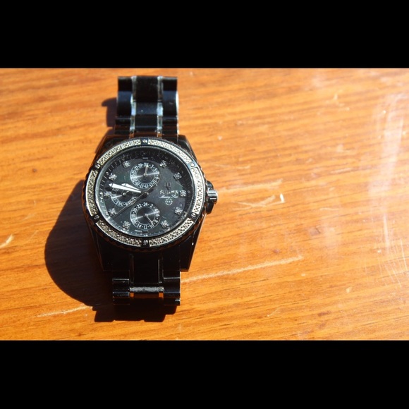 Bulova Watch - Picture 2 of 5